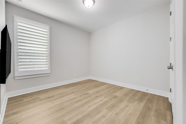 8000 Sunrise Ravine PASS, Lago Vista, TX 78645
