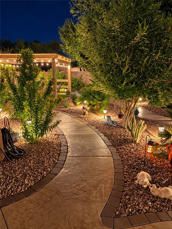 7324 Royal Melbourne Drive, Las Vegas, NV 89131 — photo 3