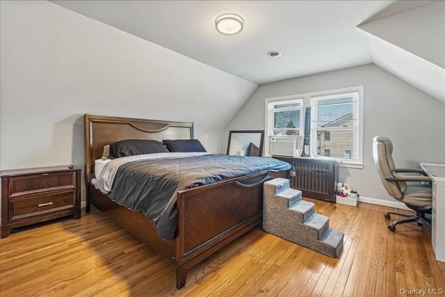 727 Henry Street, Uniondale, NY 11553