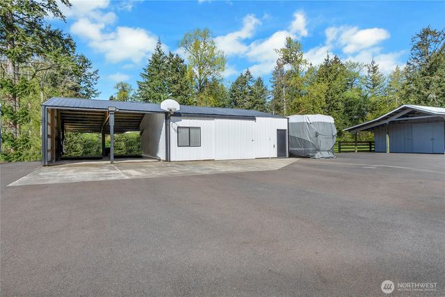 15420 62nd Avenue E, Puyallup, WA 98375