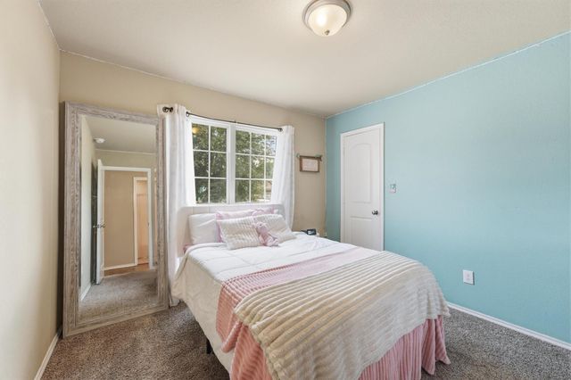 1948 Briar Grove Drive, Conroe, TX 77301