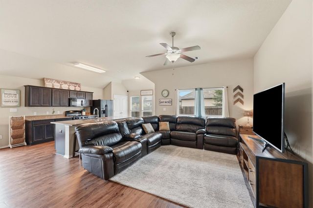 1948 Briar Grove Drive, Conroe, TX 77301