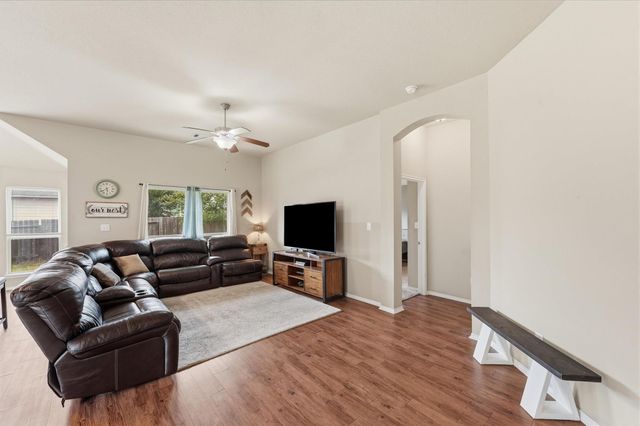 1948 Briar Grove Drive, Conroe, TX 77301