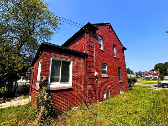 7275 W Outer Drive, Detroit, MI 48235