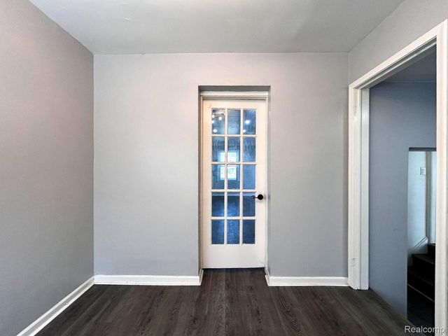 7275 W Outer Drive, Detroit, MI 48235