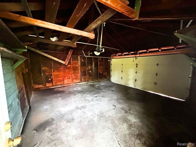7275 W Outer Drive, Detroit, MI 48235