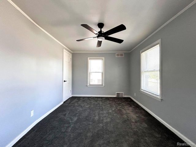 7275 W Outer Drive, Detroit, MI 48235