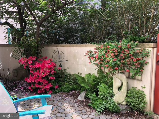 205 S JESSUP ST, Philadelphia, PA 19107