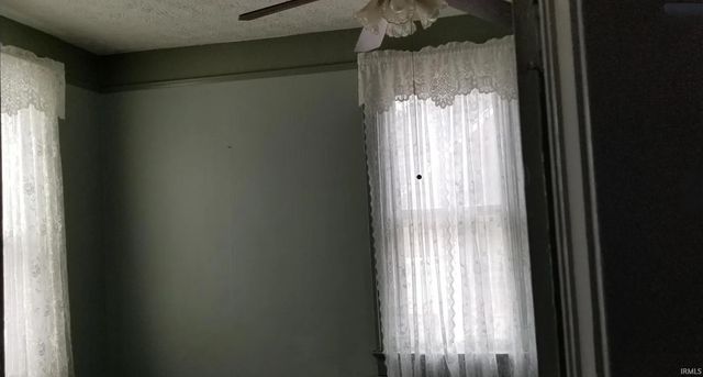 320 N Vine Street, Muncie, IN 47305