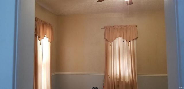 320 N Vine Street, Muncie, IN 47305