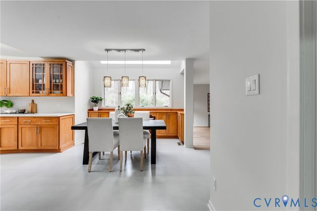 9306 S Mooreland Rd, Henrico, VA 23229