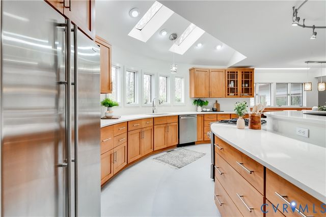 9306 S Mooreland Rd, Henrico, VA 23229