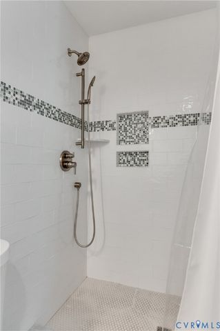 9306 S Mooreland Rd, Henrico, VA 23229