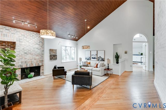 9306 S Mooreland Rd, Henrico, VA 23229