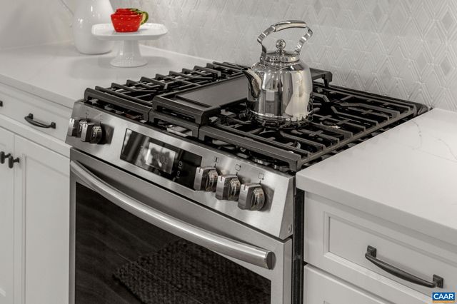 202 MARCELLA ST, Charlottesville, VA 22911