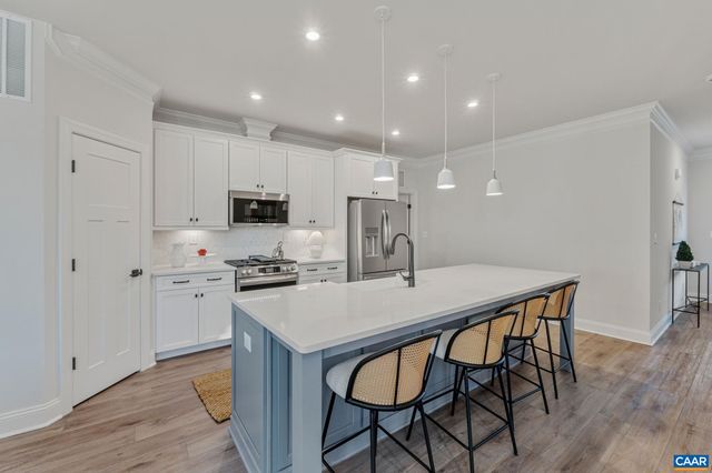 202 MARCELLA ST, Charlottesville, VA 22911