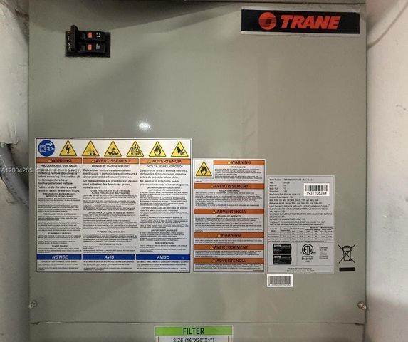 5767 Washington St F1, Hollywood, FL 33023