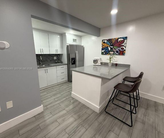 5767 Washington St F1, Hollywood, FL 33023