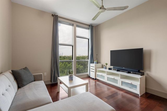 1320 Robert Browning ST 408, Austin, TX 78723