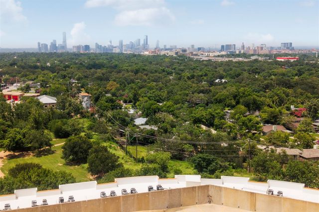 1320 Robert Browning ST 408, Austin, TX 78723