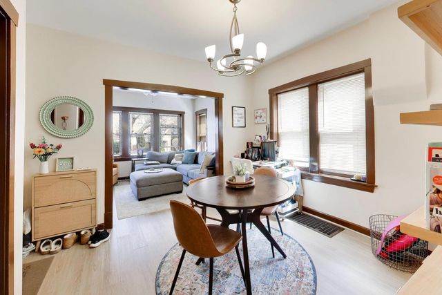 5333 W Foster Avenue, Chicago, IL 60630