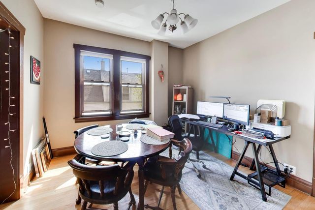 5333 W Foster Avenue, Chicago, IL 60630