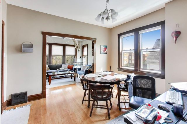 5333 W Foster Avenue, Chicago, IL 60630