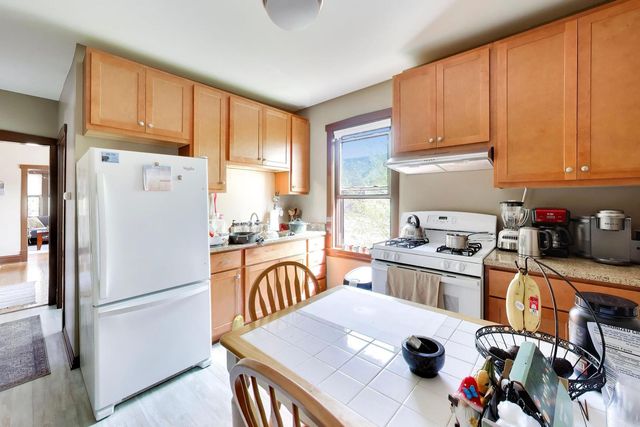 5333 W Foster Avenue, Chicago, IL 60630