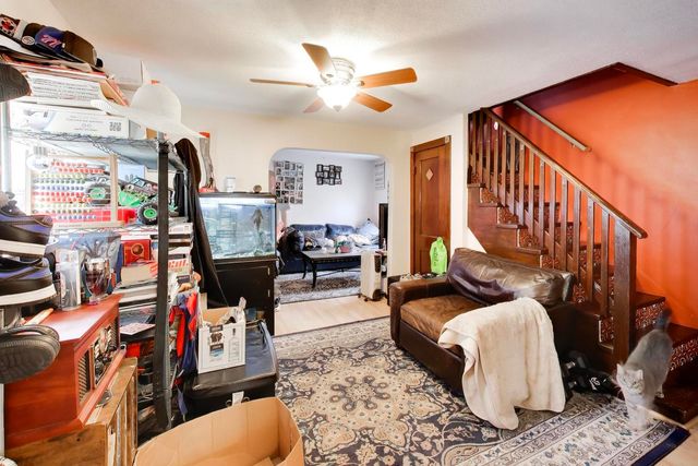 5333 W Foster Avenue, Chicago, IL 60630