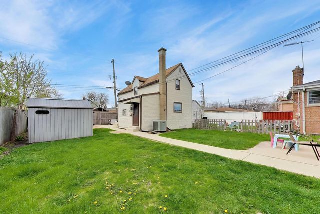 5333 W Foster Avenue, Chicago, IL 60630