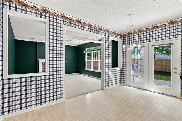4912 MCKENNA CT, Columbia, MO 65203