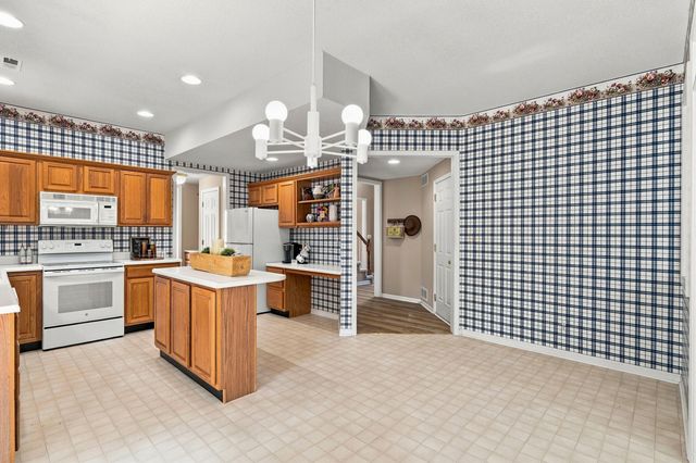 4912 MCKENNA CT, Columbia, MO 65203