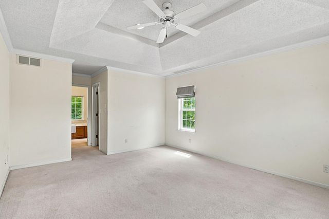 4912 MCKENNA CT, Columbia, MO 65203