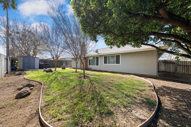 7318 Sunwood Way, Citrus Heights, CA 95621