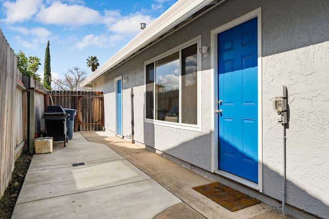 7318 Sunwood Way, Citrus Heights, CA 95621