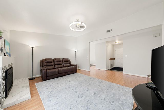 7318 Sunwood Way, Citrus Heights, CA 95621