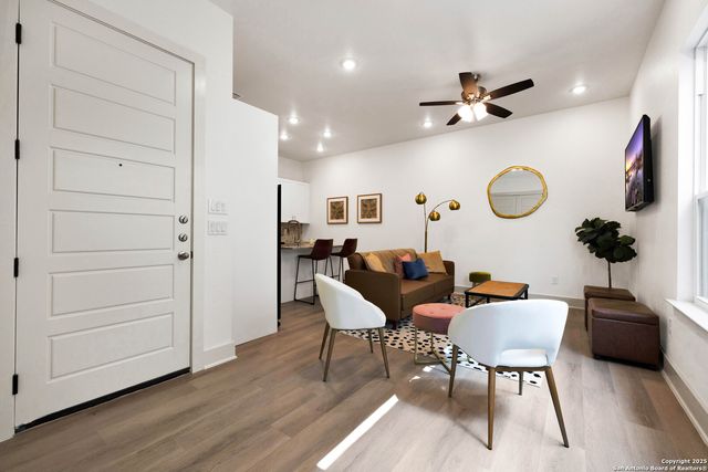 5142 Kelwood St Unit 104, San Antonio, TX 78250