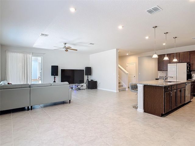 121 EAGLE HARBOR WAY WAY, Daytona Beach, FL 32124