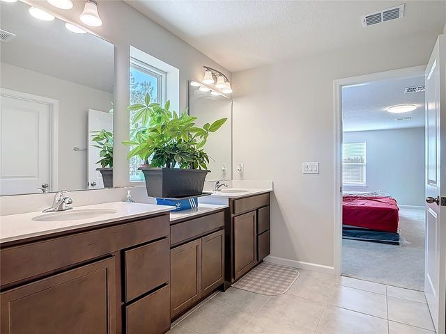 121 EAGLE HARBOR WAY WAY, Daytona Beach, FL 32124