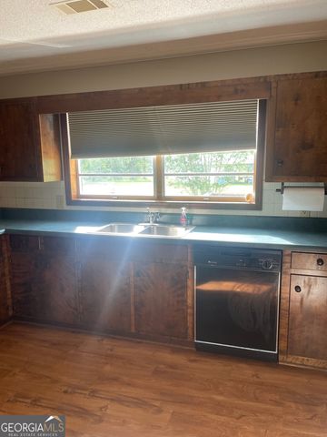 21 Billy Alexander Road, Collins, GA 30421