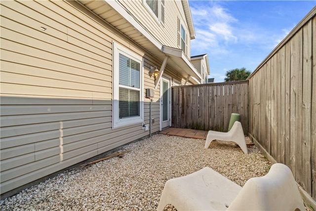 15005 Beach Walk Loop, Corpus Christi, TX 78418