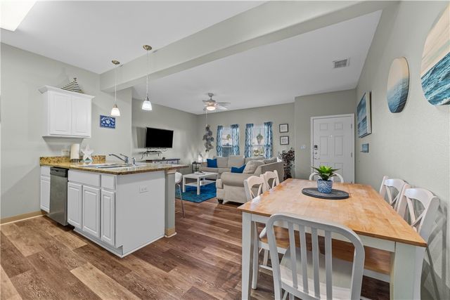 15005 Beach Walk Loop, Corpus Christi, TX 78418