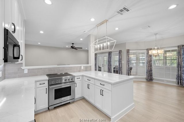 12 Ravens Nest, Bryan, TX 77808