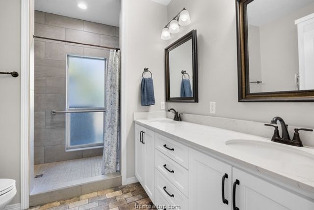 12 Ravens Nest, Bryan, TX 77808