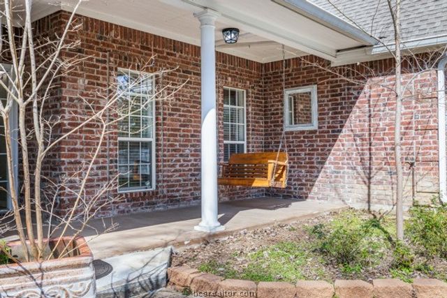 12 Ravens Nest, Bryan, TX 77808