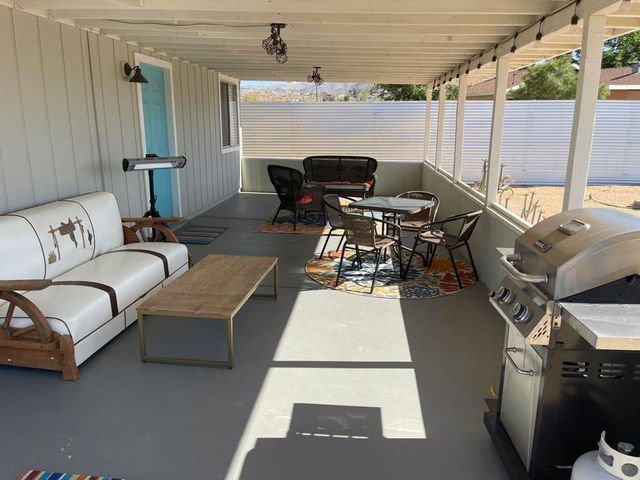 6611 Center Street, Joshua Tree, CA 92252