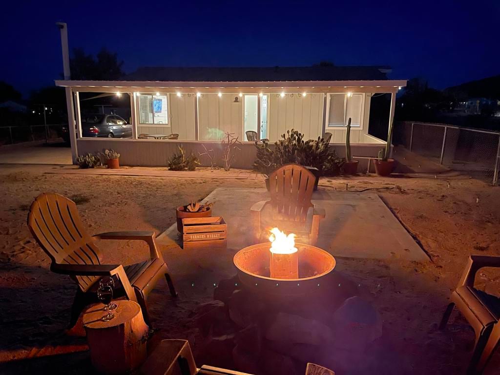 6611 Center Street, Joshua Tree, CA 92252