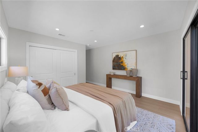 6053 Atoll Avenue, Valley Village, CA 91401