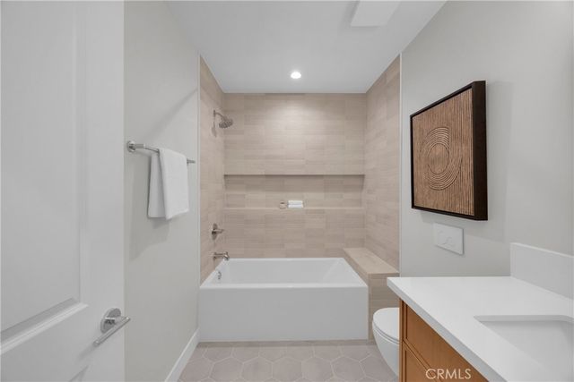 6053 Atoll Avenue, Valley Village, CA 91401