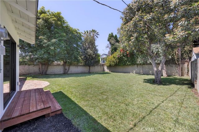 6053 Atoll Avenue, Valley Village, CA 91401
